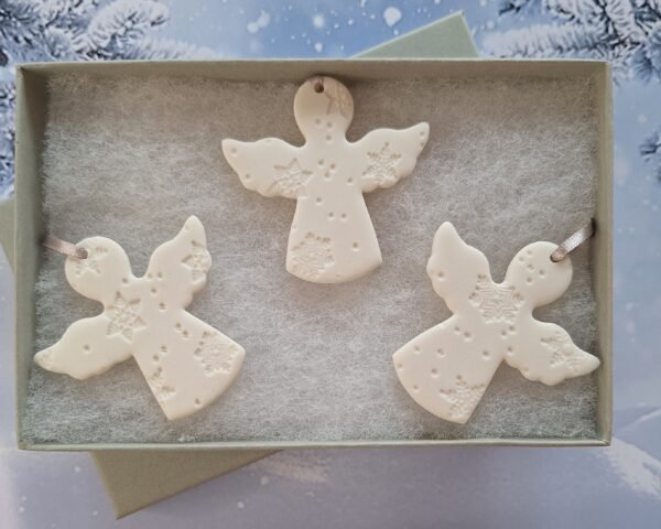 Small Angels Set of 3 Embossed Flakes - Image 2