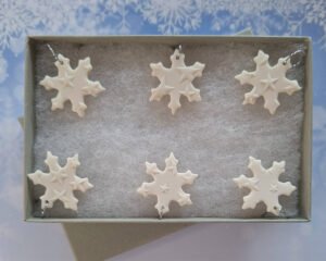 Set of 6 Titchy Snowflakes Raised Stars