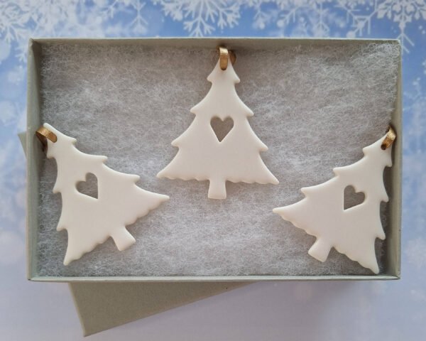 Small Trees Set of 3 Open Heart - Image 3
