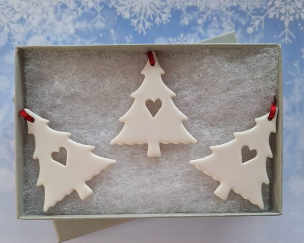 Small Trees Set of 3 Open Heart - Image 2