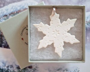 Alternative view of Large Snowflake - Embossed Flakes