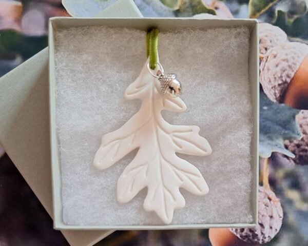 Oak Leaf and Acorn Charm - Image 2